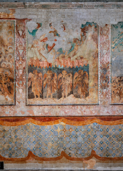Assisi, Basilica superiore di San Francesco, transetto meridionale, parete sud, “Visioni apocalittiche”: “L’angelo del sesto sigillo e gli angeli dei venti ai quattro angoli della terra”.  Affreschi di Cimabue (Cenni di Pepo 1277-1283?) e bottega.

[ENG]
Assisi, Upper Basilica of Saint Francis, the southern transept, the southern wall, “Apocalyptic visions”: “The Angel of the Sixth Seal and the Angels of the Winds at the Four Corners of the Earth.” Frescoes by Cimabue (Cenni di Pepo 1277-1283?) and workshop.
Basilica di San Francesco, Assisi (PG), Umbria, Italia - Italy
