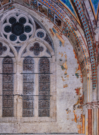 Assisi, Basilica superiore di San Francesco, transetto meridionale: particolare della parete sud con angeli e arcangeli. Affreschi di Cimabue (Cenni di Pepo 1277-1283?).


[ENG]
Assisi, Upper Basilica of St. Francis, southern transept: detail of the south wall with angels and archangels. Frescoes by Cimabue (Cenni di Pepo 1277-1283?).
Basilica superiore di San France, Assisi (PG), Umbria, Italia - Italy