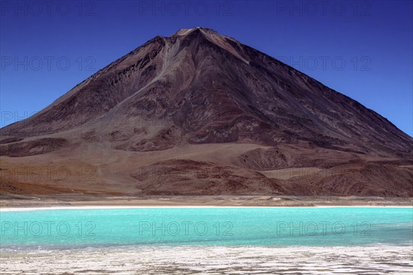Laguna verde, désert d'Atacama, Bolivie