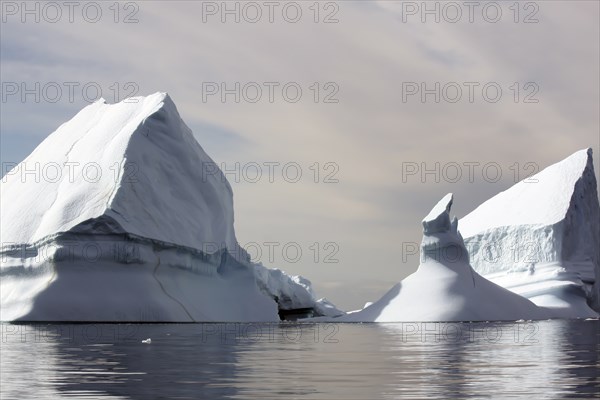 Icebergs au Groenland