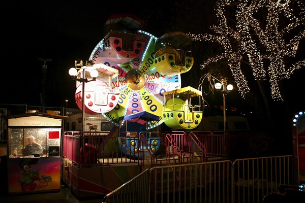 Fête foraine en hiver, Oslo, Norvège