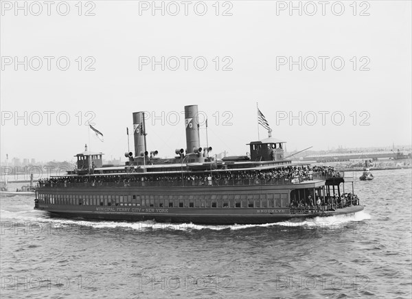 Municipal Ferry, City of New York, New York City, New York, USA, Detroit Publishing Company, 1909