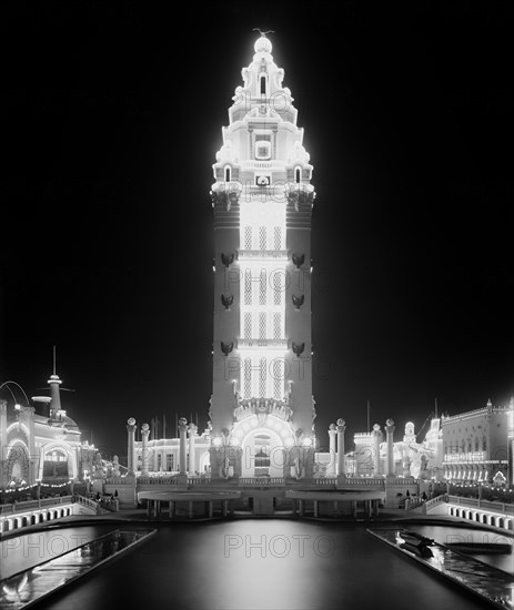 Dreamland at Night, Coney Island, New York City, New York, USA, Detroit Publishing Company, 1905