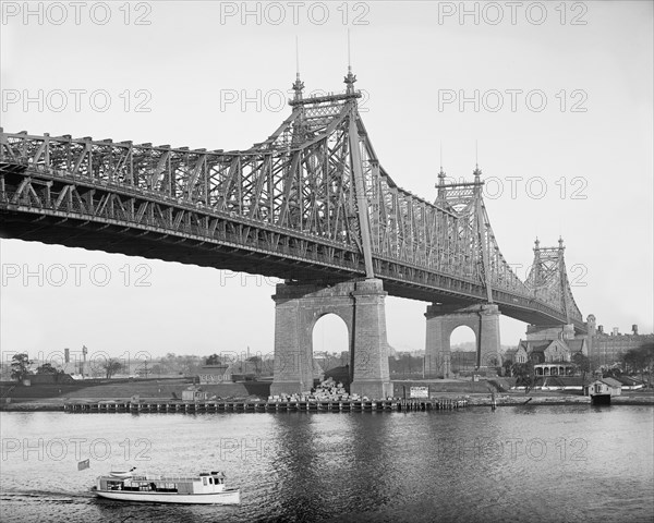 Blackwell's Island Bridge, New York City, New York, USA, Detroit Publishing Company, 1910