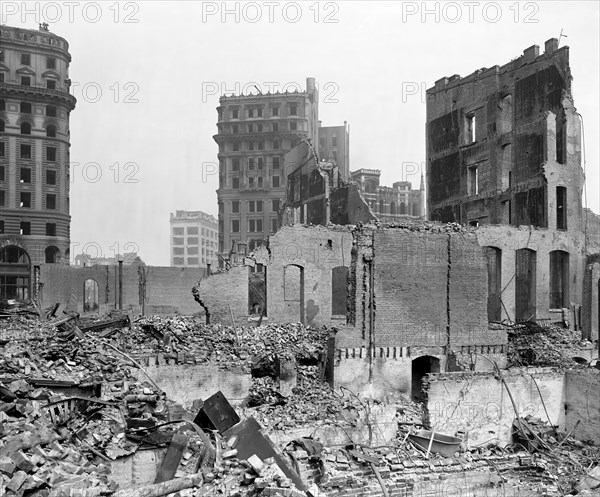 Ruins of Pettibone Bros., New Montgomery Street after Earthquake, San Francisco, California, USA, Detroit Publishing Company, 1906