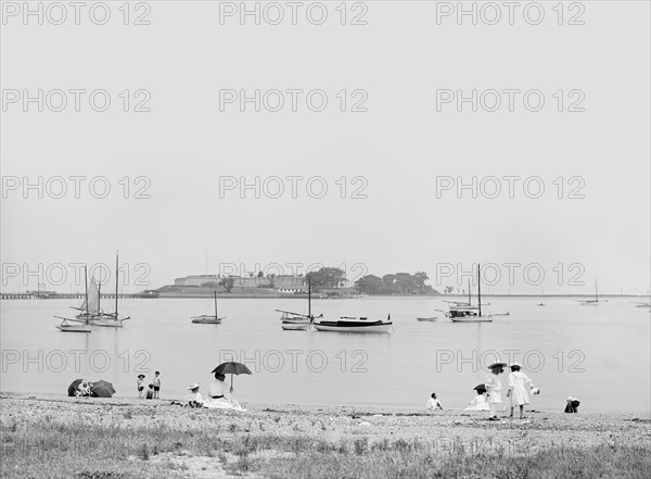 Group of Women and Children at Beach, Fort Independence, Pleasure Bay, South Boston, Massachusetts, USA, Detroit Publishing Company, 1905