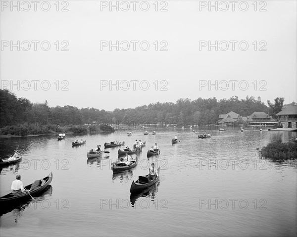 Canoeing on Charles River, Charles River Reservation, Massachusetts, USA, Detroit Publishing Company, 1905