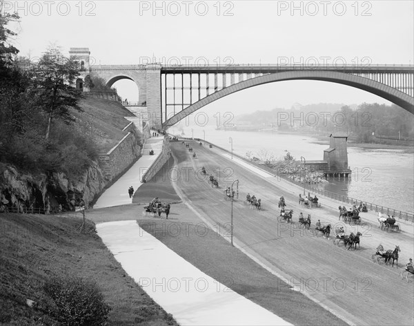 The Speedway, New York City, New York, USA, Detroit Publishing Company, 1905