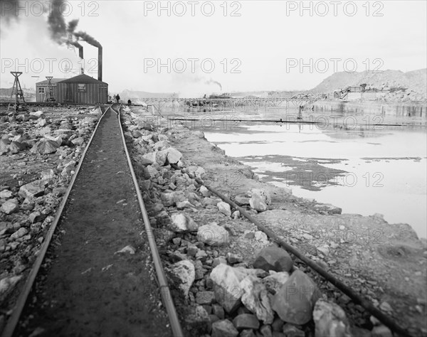 Looking East along Livingstone Channel, Detroit, Michigan, USA, Detroit Publishing Company, 1910