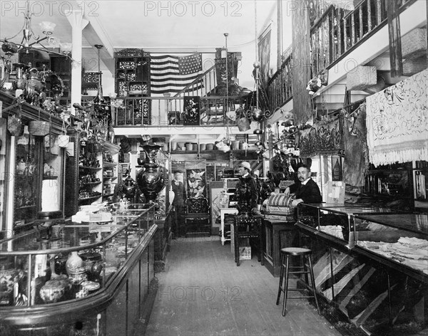 Workers in China Store, Andrew Kan & Company, Portland, Oregon, USA, Detroit Publishing Company, 1900