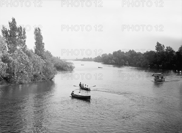 Boating on Lake, Jackson Park, Chicago, Illinois, USA, Detroit Publishing Company, 1905