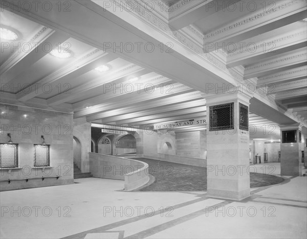 Entrance to Suburban Concourse, Grand Central Terminal, New York City, New York, USA, Detroit Publishing Company, 1915