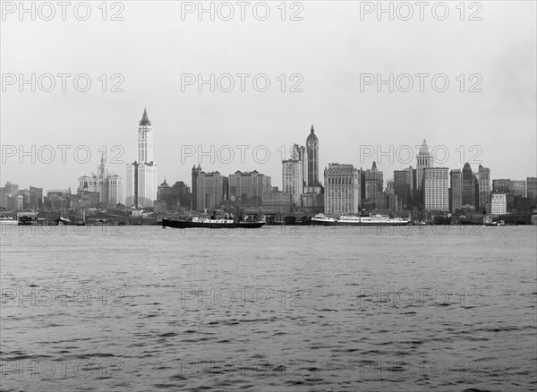 Skyline, Lower Manhattan, New York City, New York, USA, Detroit Publishing Company, 1915