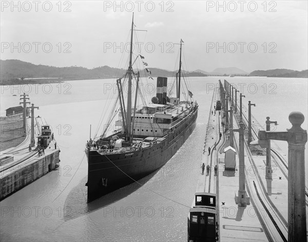 Pedro Miguel Locks, Approach from Lake, Panama Canal, Detroit Publishing Company, 1915