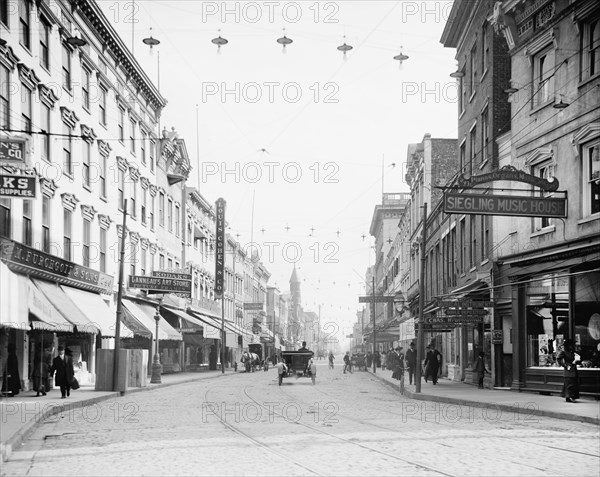 King Street Looking South, Charleston, South Carolina, USA, Detroit Publishing Company, 1910