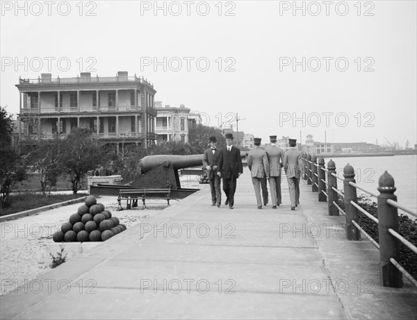 East Battery, Charleston, South Carolina, USA, Detroit Publishing Company, 1910