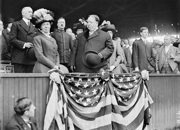 U.S. President William Howard Taft and First Lady Helen Herron Taft, at Baseball Game, Griffith Stadium, Washington DC, USA, Harris & Ewing, 1910