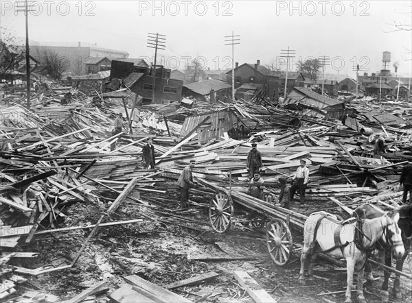 Destruction from Flood, Dayton, Ohio, USA, Harris & Ewing, 1913