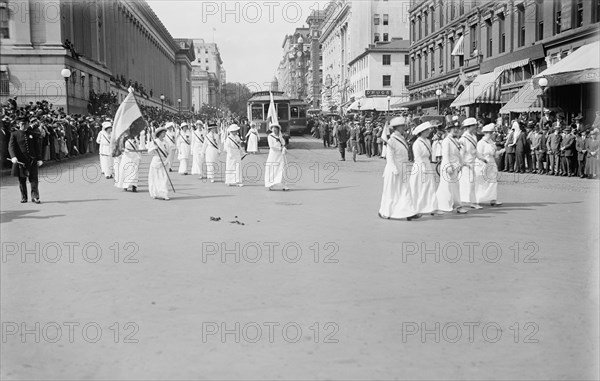 Woman Suffrage Parade, Washington DC, USA, Harris & Ewing, May 1914