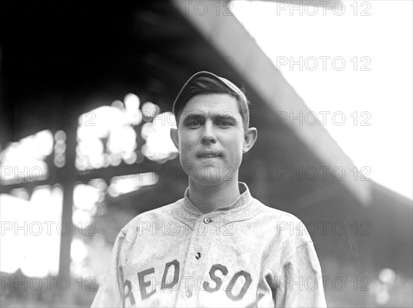 Ernie Shore, Major League Baseball Player, Boston Red Sox, Portrait, Harris & Ewing, 1915