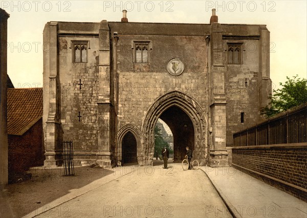 Bayle Gatehouse, Bridlington, Yorkshire, England, Photochrome Print, Detroit Publishing Company, 1900