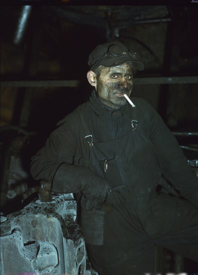 Railroad Worker for Chicago & Northwestern Transportation Company, Proviso Yards, Melrose Park, Illinois, USA, Jack Delano for Office of War Information, circa 1942