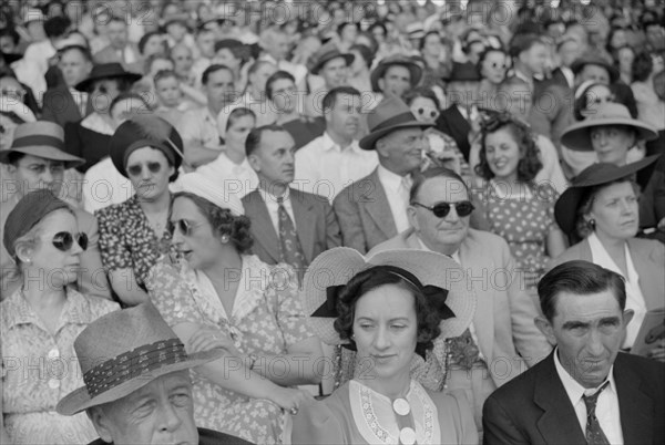 Spectators at Sulky Races at Fair, Rutland, Vermont, USA, Jack Delano for Farm Security Administration, September 1941