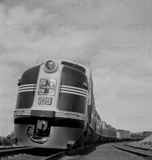 Diesel Freight Train on Atchison, Topeka and Santa Fe Railroad between Winslow and Seligman, Arizona, Jack Delano for Office of War Information, March 1943