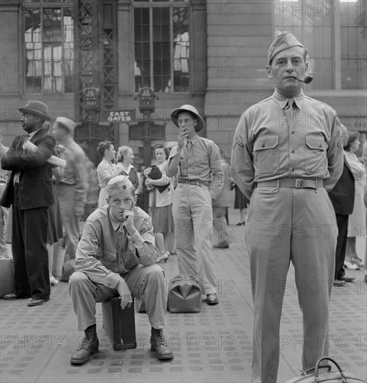 Soldiers Waiting for Trains, Pennsylvania Station, New York City, New York, USA, Marjorie Collins for Office of War Information, August 1942