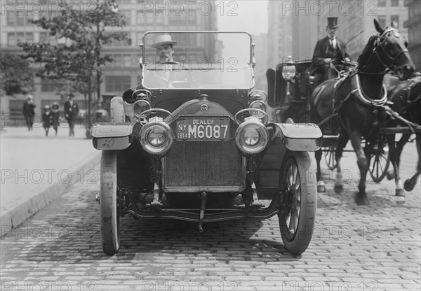 George Grantham Bain, Driving a Stutz Passenger Car near Union Square, New York City, New York, USA, Bain News Service, July 4, 1914