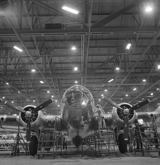 Nearly Complete B-17F Bomber at Boeing Plant, Seattle, Washington, USA, Andreas Feininger for Office of War Information, December 1942