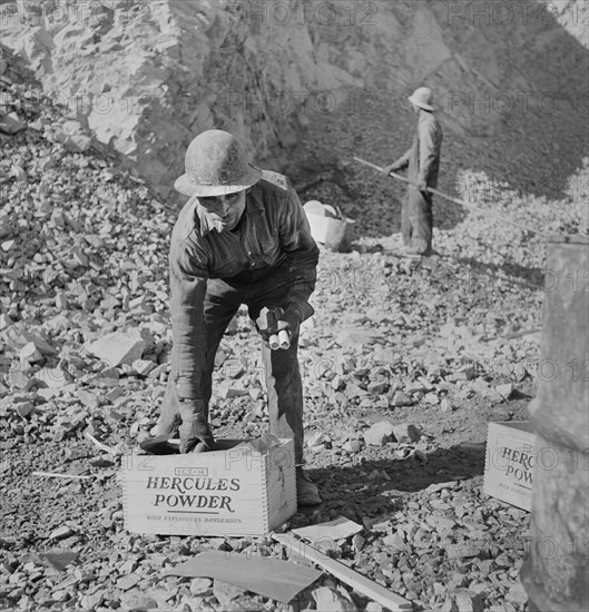 Man getting Ready to Blast Ore with Dynamite at Copper Mine, Bingham Canyon, Utah, USA, Andreas Feininger for Office of War Information, November 1942