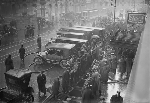 Subway Tunnel Fire, West 55th Street and Broadway, New York City, New York, USA, Bain News Service, January 1915