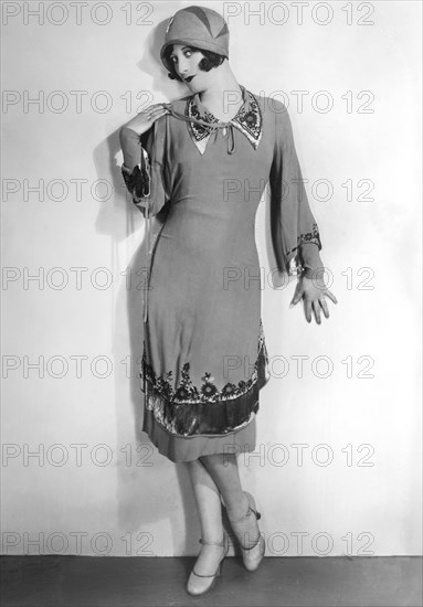 Actress Joan Crawford, Portrait, Bain News Service, 1927