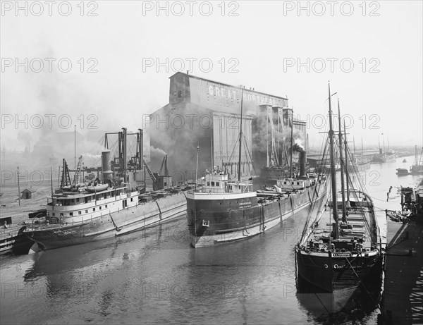 Great Northern Elevator and Cargo Ships, Buffalo, New York, USA, Detroit Publishing Company, 1900