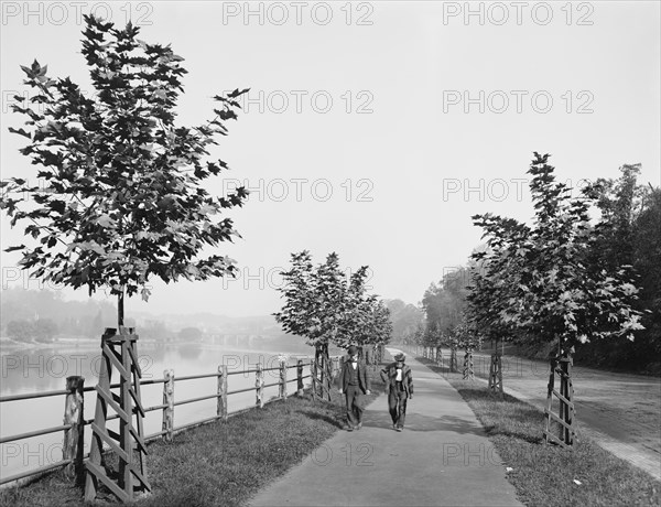 Two Men Walking Along River Drive, Fairmount Park, Philadelphia, Pennsylvania, USA, Detroit Publishing Company, 1905