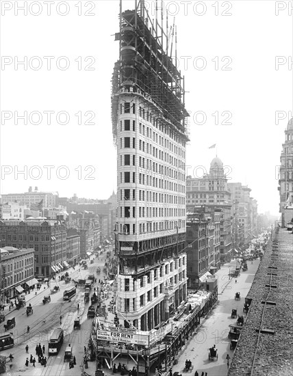 Construction of Flatiron Building, New York City, New York, USA, Detroit Publishing Company, 1902