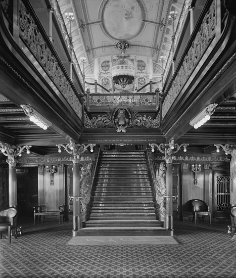 Grand Salon, City of Cleveland Steamer, Detroit Publishing Company, 1907