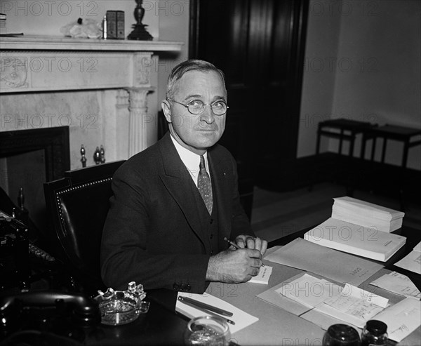 Harry S. Truman, U.S. Senator from Missouri, Portrait at Desk, Washington DC, USA, Harris & Ewing, 1935