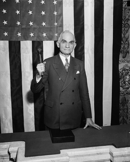 Joseph Byrns, Speaker of the United States House of Representatives, Portrait with Gavel, Washington DC, USA, Harris & Ewing, December 1935