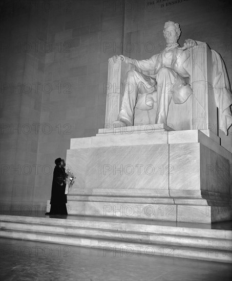 Marian Anderson Standing at Statue of Abraham Lincoln, Lincoln Memorial, Washington DC, USA, Harris & Ewing, April 1939