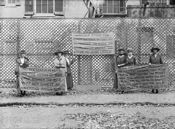 Group of Suffragettes with Picket Signs and Banners, Washington DC, USA, Harris & Ewing, 1917