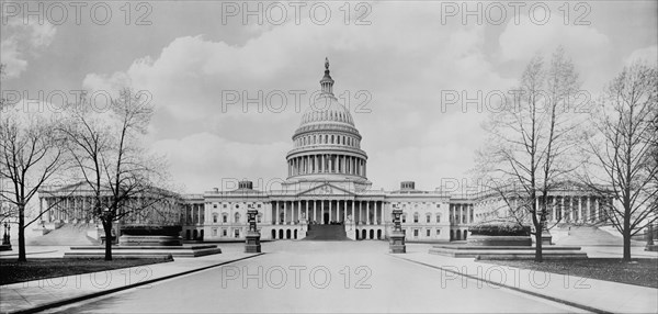 U.S. Capitol Building, Washington DC, USA, Detroit Publishing Company, 1910