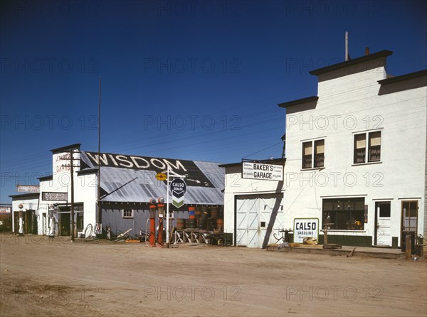 Gas Station and Garage, Wisdom, Montana, USA, John Vachon for Farm Security Administration - Office of War Information, April 1942
