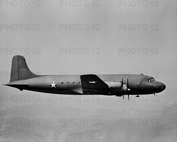 Grumman U.S. Navy Torpedo Bomber, The Avenger, In-Flight, USA, Office of War Information, 1940's