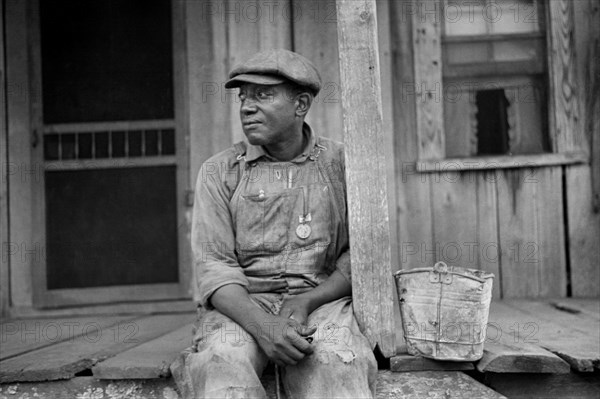 Rehabilitation Client Coming Back from Town with Fertilizer, Guilford County, North Carolina, USA, John Vachon for Farm Security Administration, April 1938