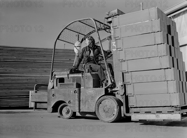 Ethel Petersen, Lift-Truck Operator, Paraffine Company, Emeryville, California, USA, Ann Rosener for Office of War Information, February 1943