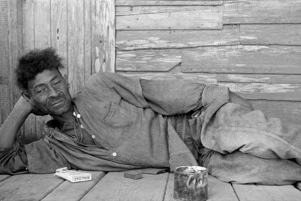 Unemployed Trapper, Plaquemines Parish, Louisiana, USA, Ben Shahn for U.S. Resettlement Administration, October 1935