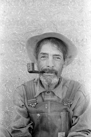 Spanish-American Farmer, Chamisal, New Mexico, USA, Russell Lee, Farm Security Administration, July 1940