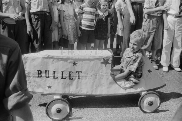 Soapbox Derby Race, July 4th Celebration, Salisbury, Maryland, USA, Jack Delano, Farm Security Administration, July 1940